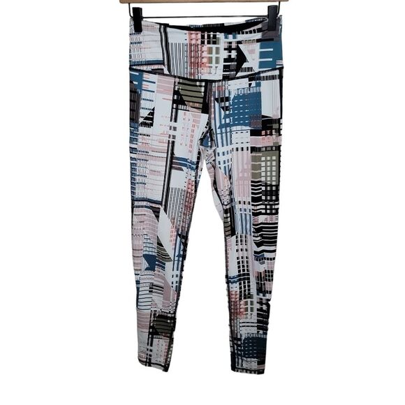 Victoria's Secret Knockout leggings pants size Small - Picture 1 of 5